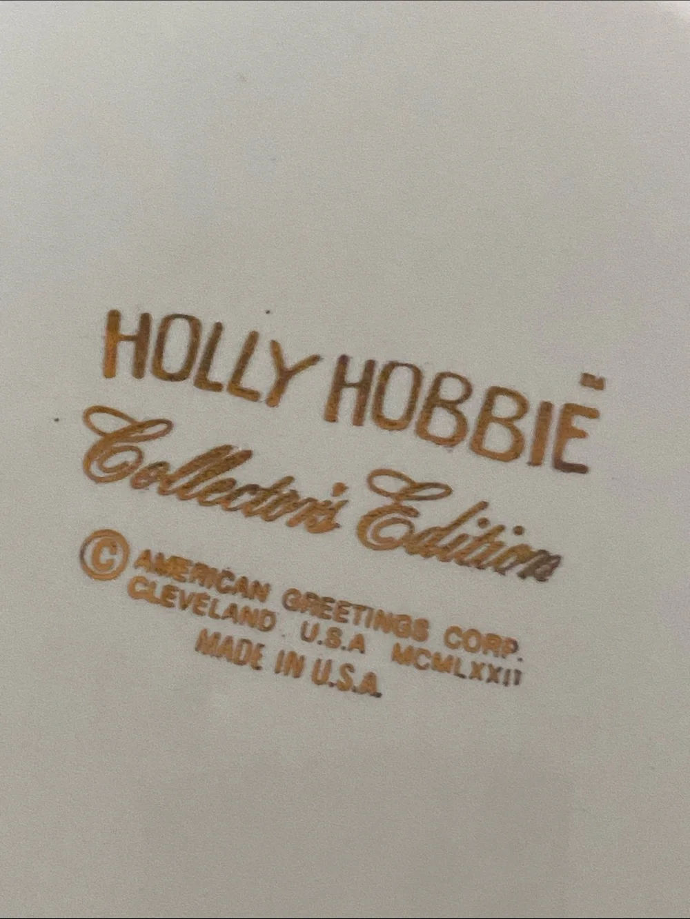 Holly Hobbie 1972 Collector Plate Nothing Lasts Longer than a Happy Memory